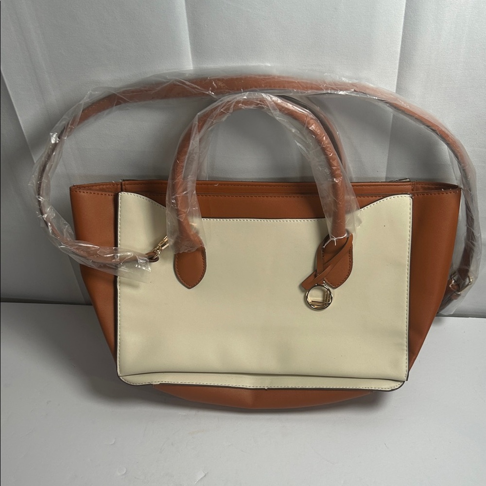 Chic Tan and Cream Women's Tote Bag